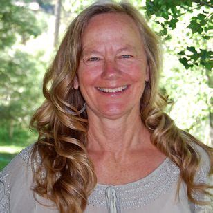 Christine A Hinkel