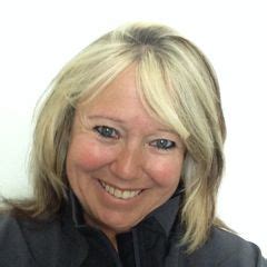 Teresa Holmes