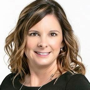 Lindsay Enyeart