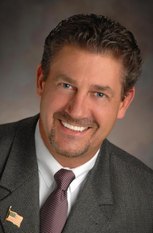Kevin B Hansen