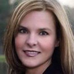 Jennifer W Tow