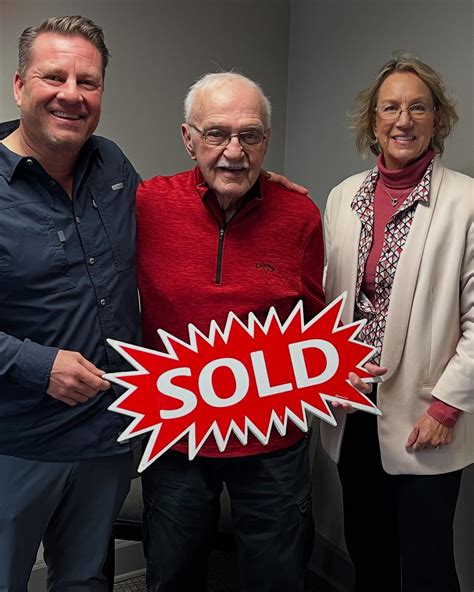 Stephanie R Purrington