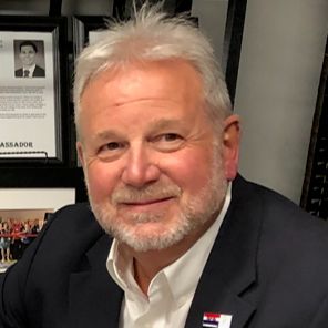 Bruce Ré
