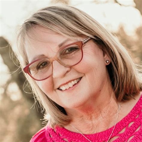 Janet E Day