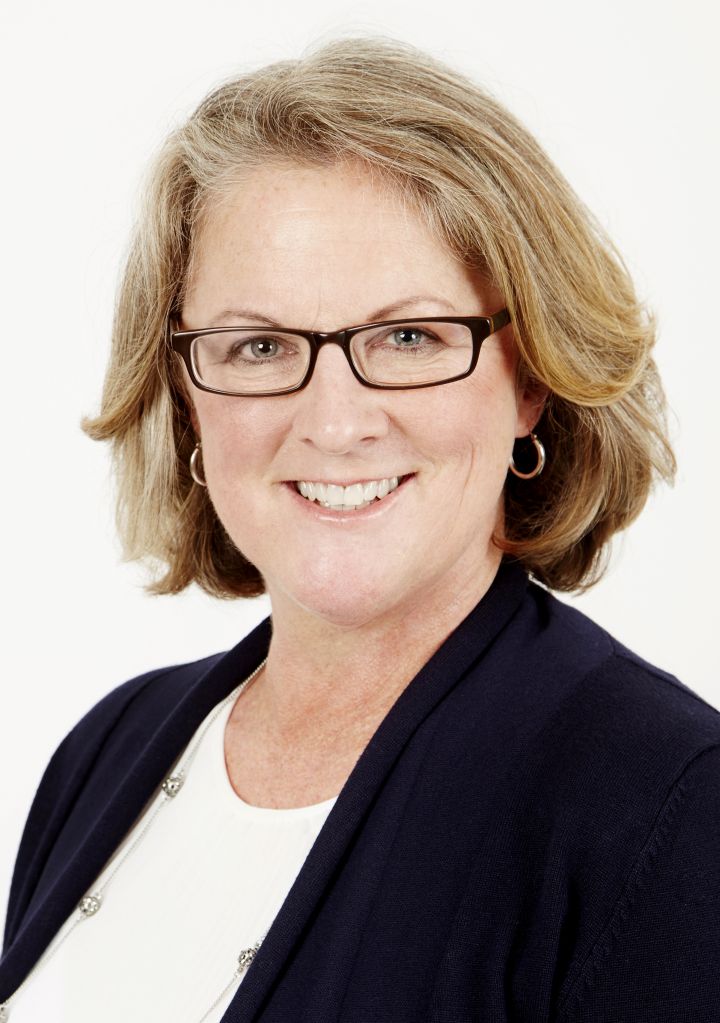 Lucy H Kuhn