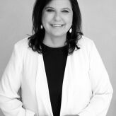 Debbie Farah