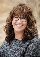 Stacey & Darren Raney