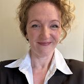 Claire Dee