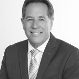 Robert Mihelich
