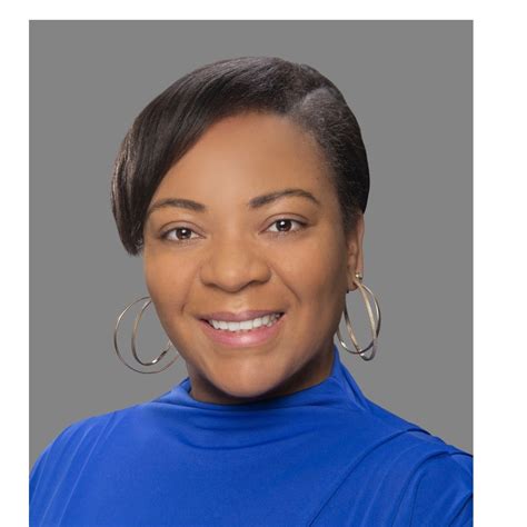 Persia Mcmillan