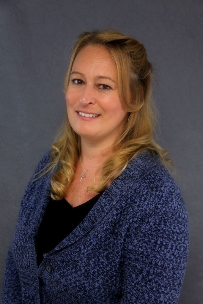 Deborah D Walchak