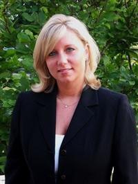 Andrea K Beasley