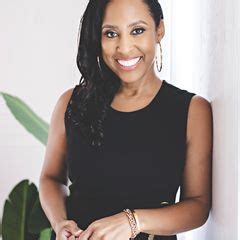 Serena Wallace