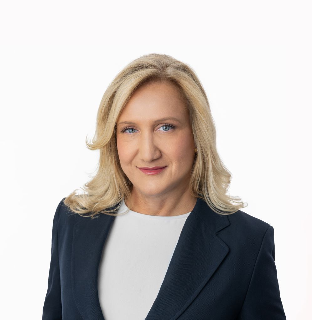 STRATEN RITA VAN