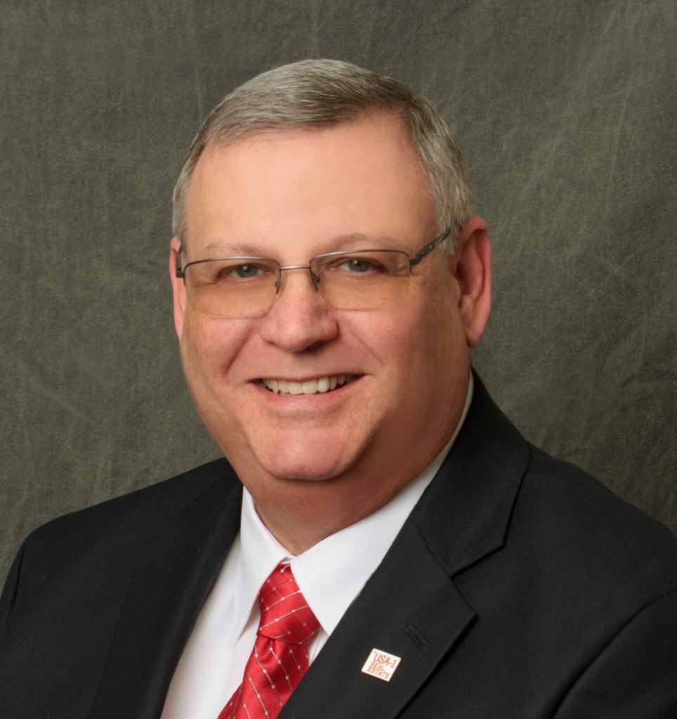Earl H Kerns