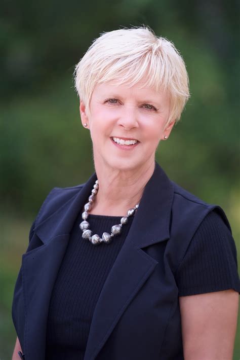 Kathryn Ahlin