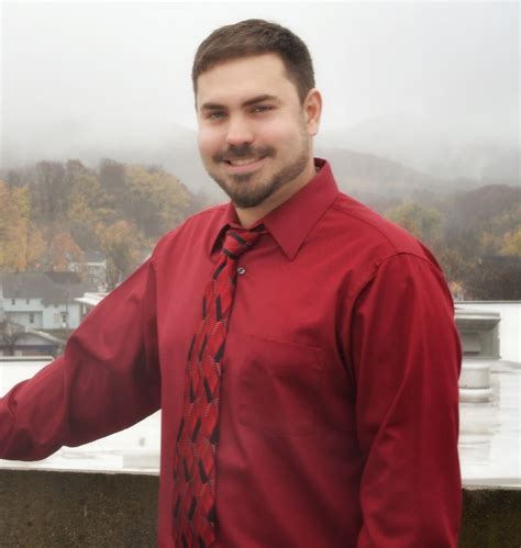Derek Strzepa