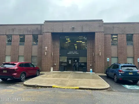 Holmdel Office with Exam Rooms
