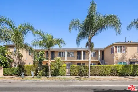 15-Unit Apartment Building