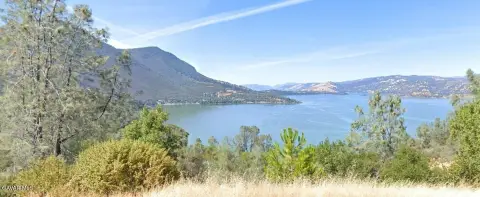 Residential Lot with Lake View