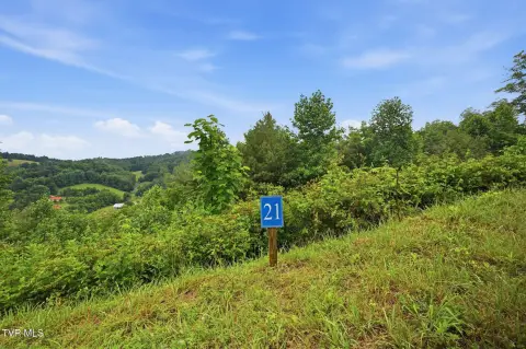 Waterfront Homesite in Gated Community