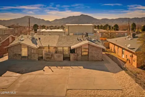 El Paso Condo with Patio