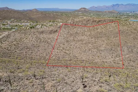 Horse-Friendly Desert Land