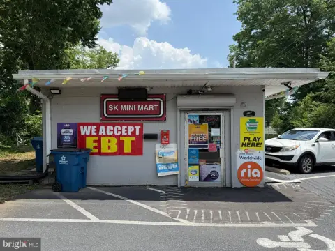 Convenience Store with Real Estate
