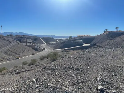 Residential Land in Lake Havasu
