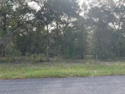 Farmland Site in Equine Community