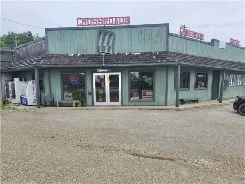 Liquor and Sporting Goods Store