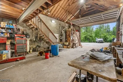 Andover Boro Commercial Yard, Office