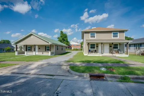 Renovated Triplex Income Property