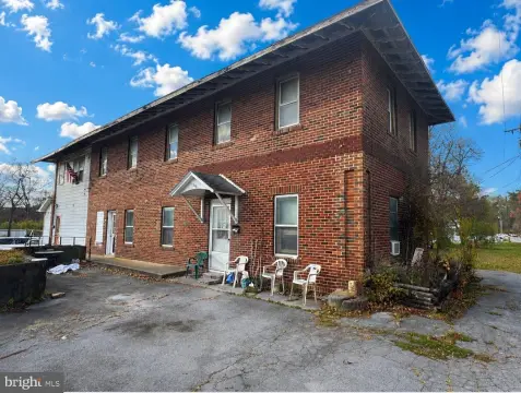 Four-Unit Apartment Building
