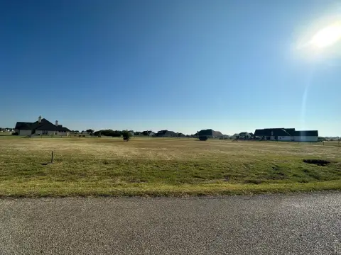 Southwest-Facing Residential Home Lot