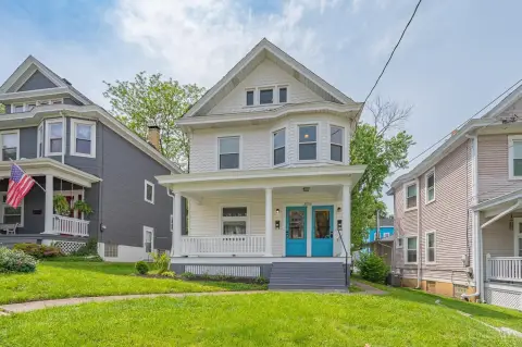 Updated Duplex in Hyde Park