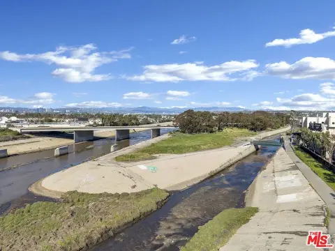Large Development Site in Los Angeles