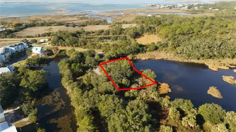 Waterfront Lot in Shell Point
