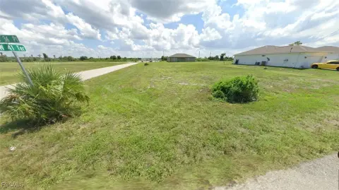Residential Lot in Cape Coral