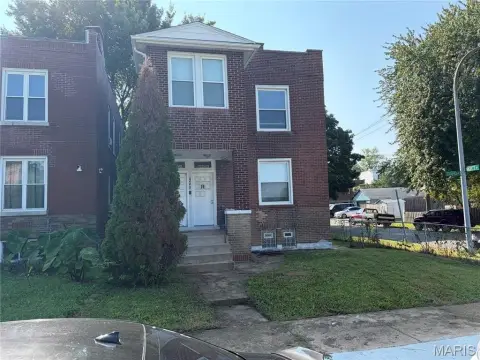 Brick Duplex with Central Air