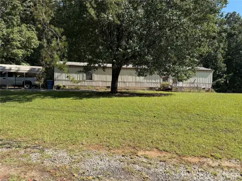 Apartment Property on Acreage