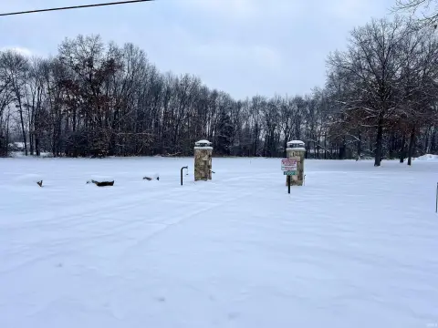 Residential Land on Greenleaf Boulevard