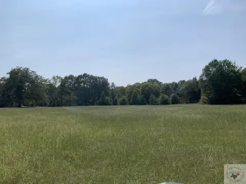 Level Agricultural Land