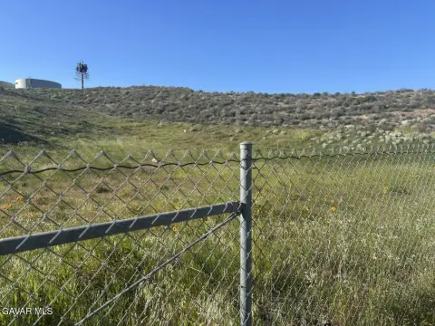 Residential Lot in Canyon Country
