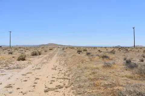 Mojave Industrial Lot Near Highway