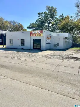 Retail Space in Birmingham, AL