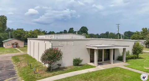 Versatile Commercial Property in Wake Village