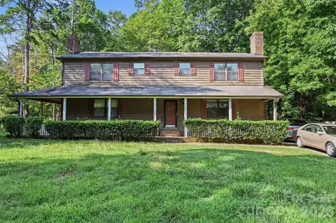 Renovated Duplex with Tenant-Occupied Unit