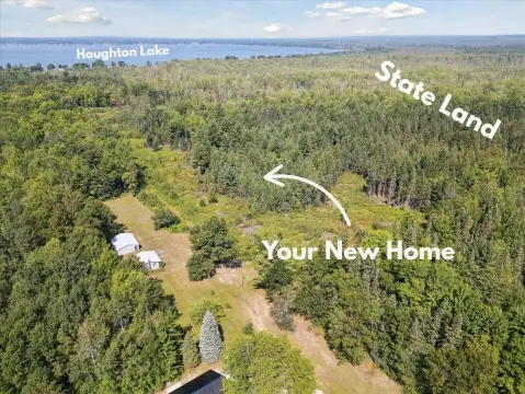 Secluded Land Near Houghton Lake