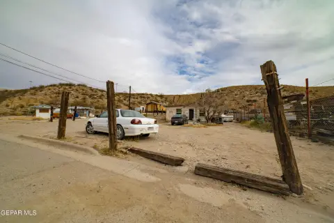 El Paso Commercial Land